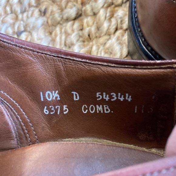 Allen Edmonds Mens Boulevard Classic Brown Brogue Wingtip Dress Shoes Size 10.5D - Picture 11 of 14